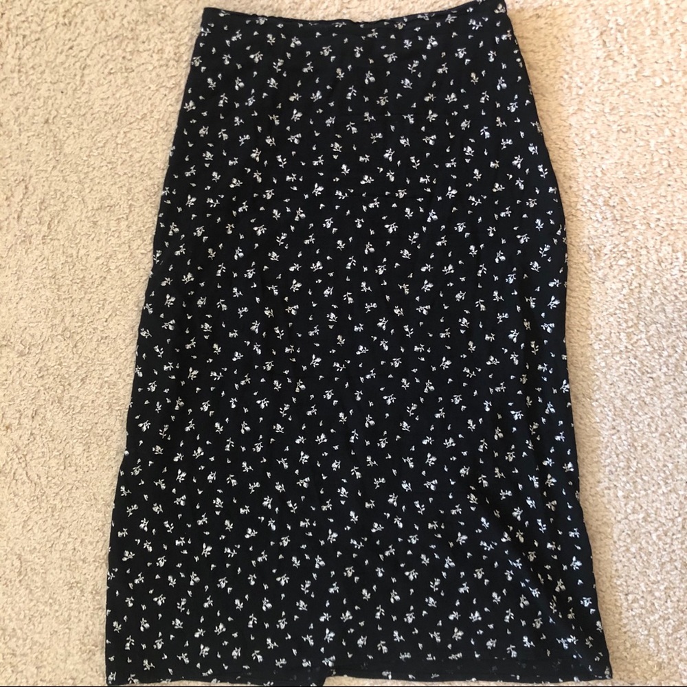 【Brandy Melville 】Midi Skirt